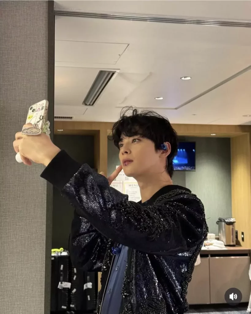 Cha Eun-woo Instagram 2024