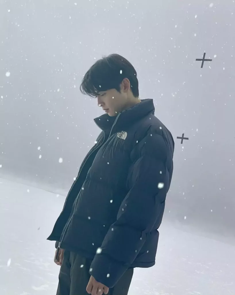 Cha Eun-woo Instagram 2024