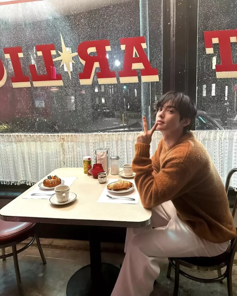 Cha Eun-woo Instagram 2024