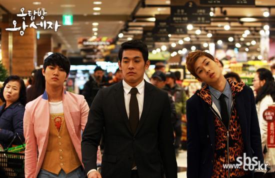 Rooftop prince - SBS