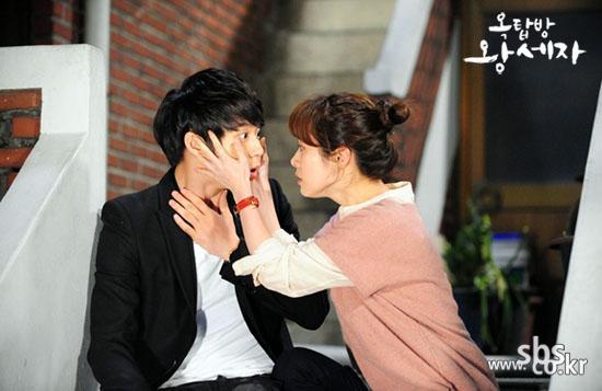 Rooftop prince - SBS
