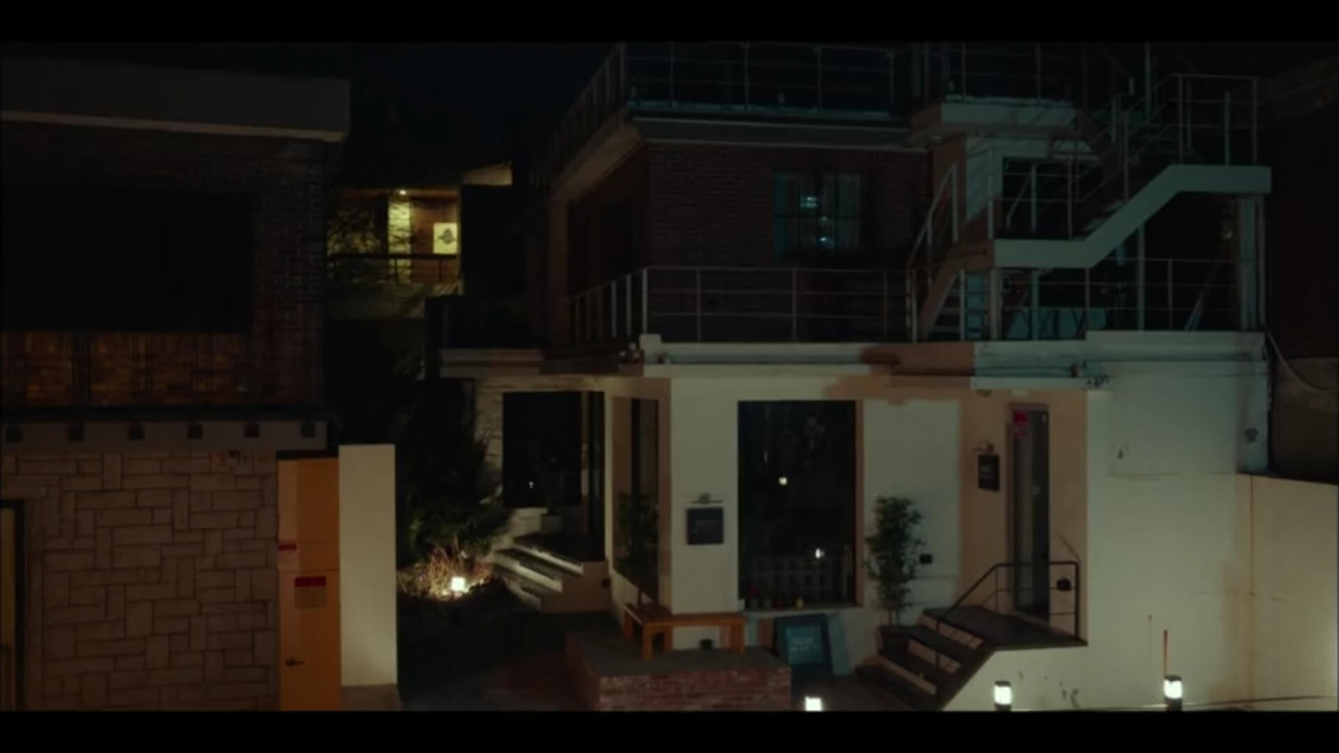 Flower of evil 악의 꽃 Kdrama de 2020 en 16 épisodes avec Lee Joongi.