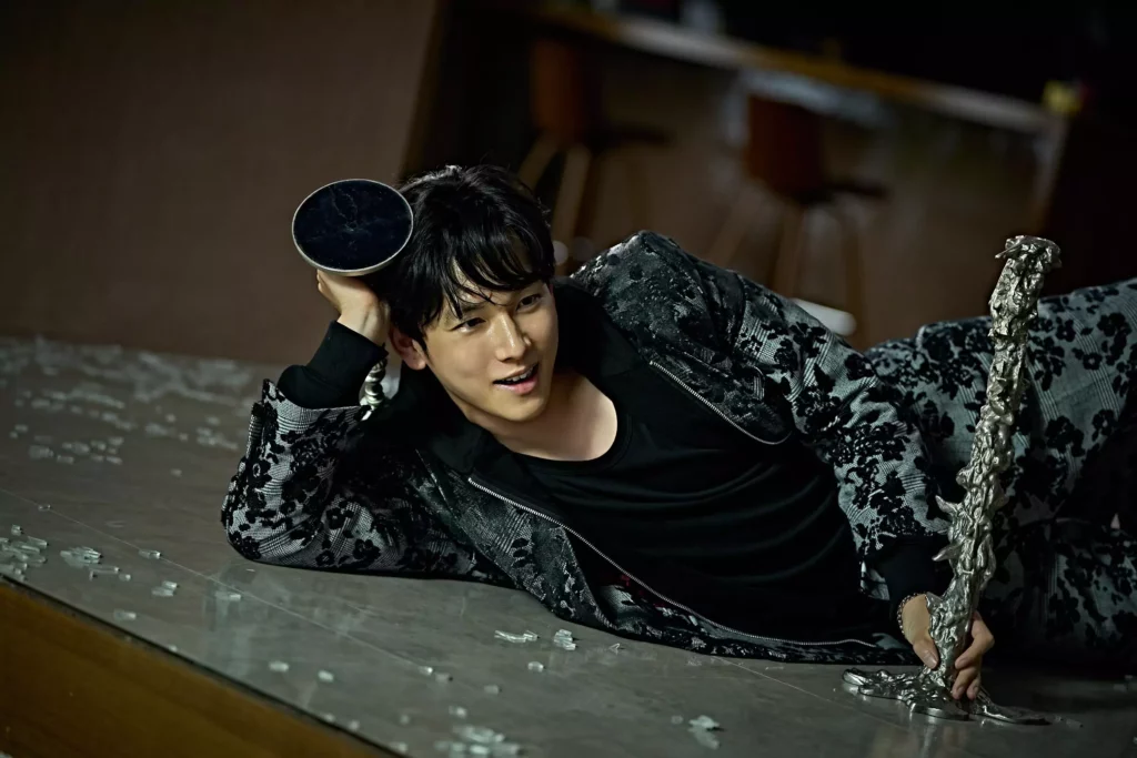 Mantis - Netflix - Yim Si-wan