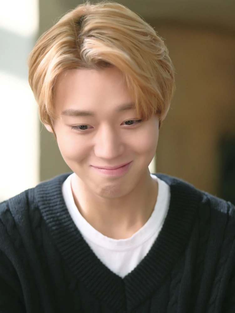 |YY Entertainment - X - Park Ji Hoon - A son goût