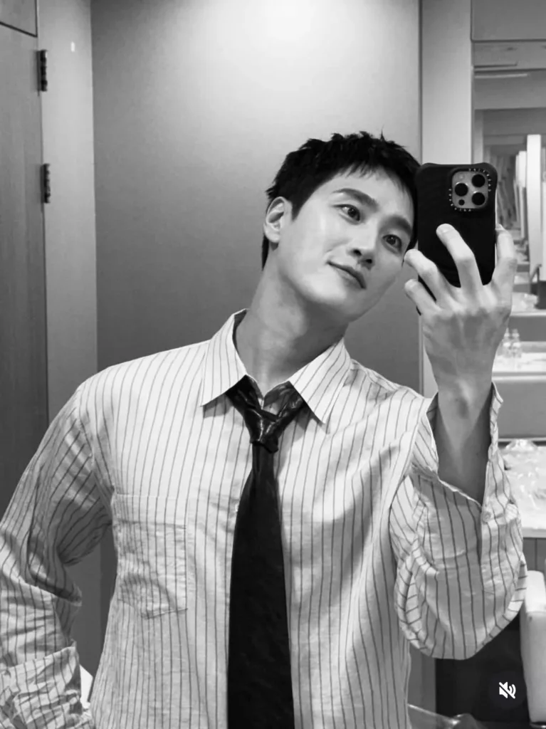 Ahn Bo-hyun - Instagram - 2025