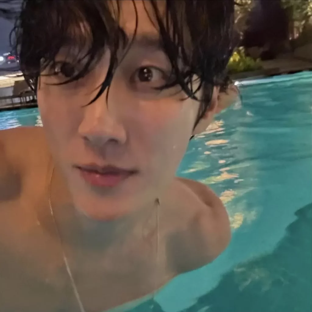 Ahn Bo-hyun - Instagram - 2025