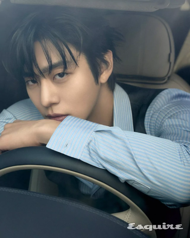 Ahn Hyo Seop - Esquire 2025 x Bentley
