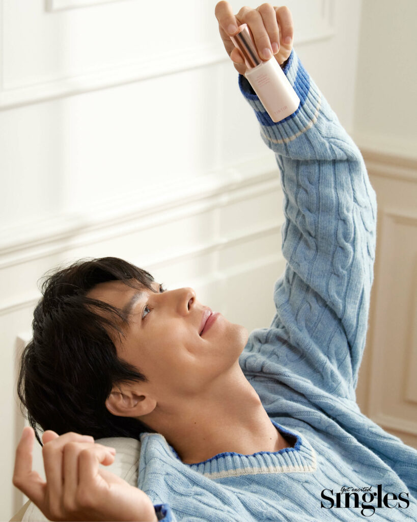 Singles 2023 Hyun Bin