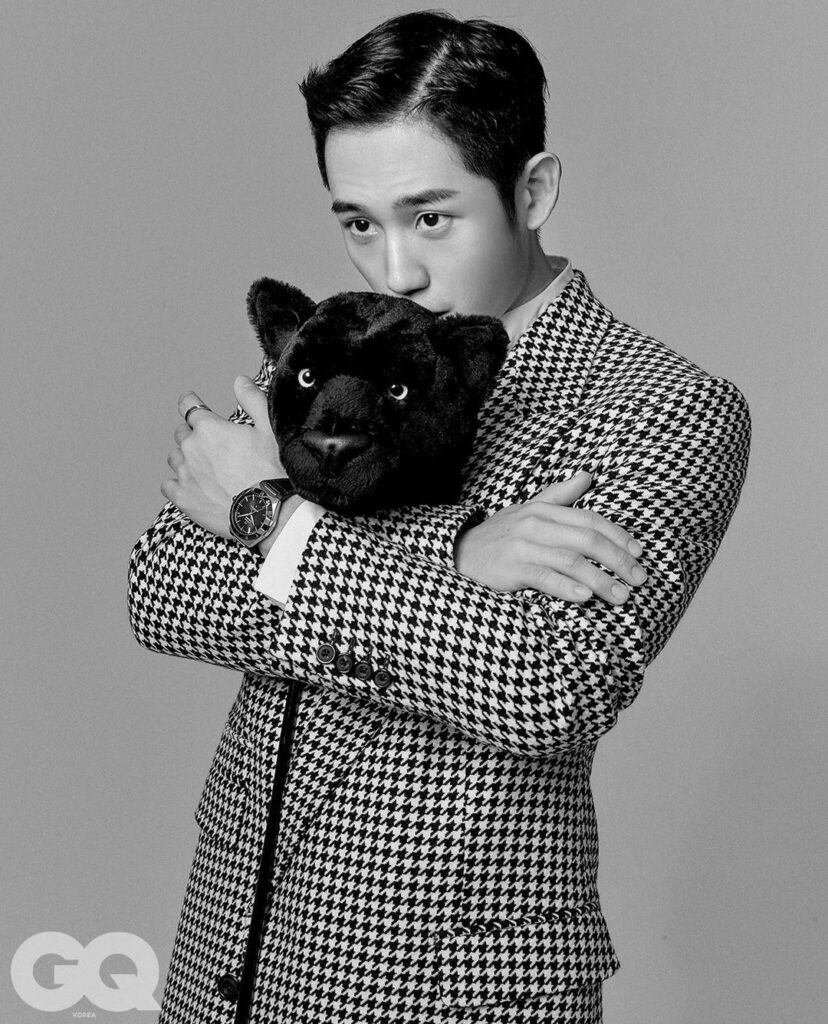 GQ - 2022 Jung Hae In