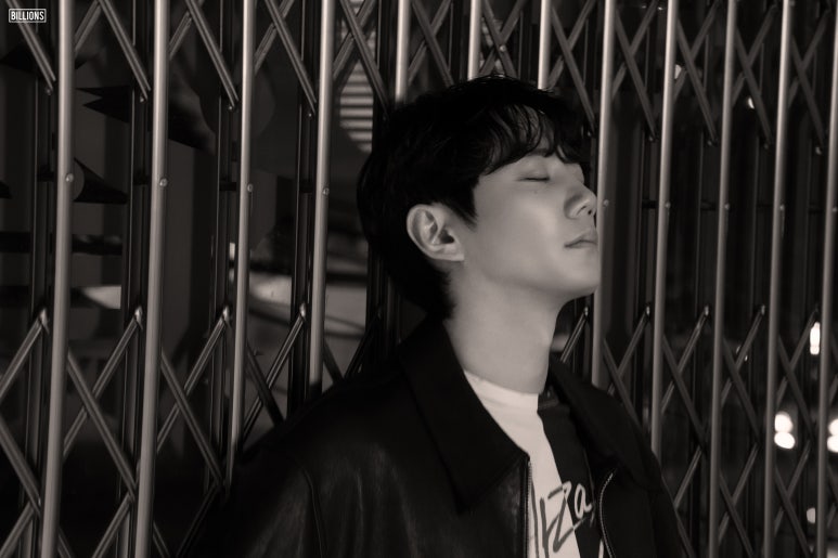 Lee JunYoung- Last Dance-Billions