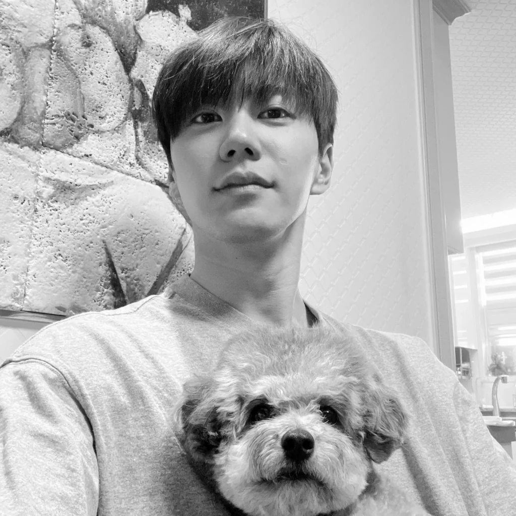 Lee Jun Young Twitter