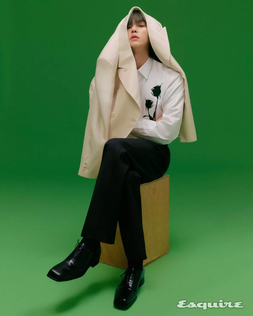 Song Kang- Esquire 2023