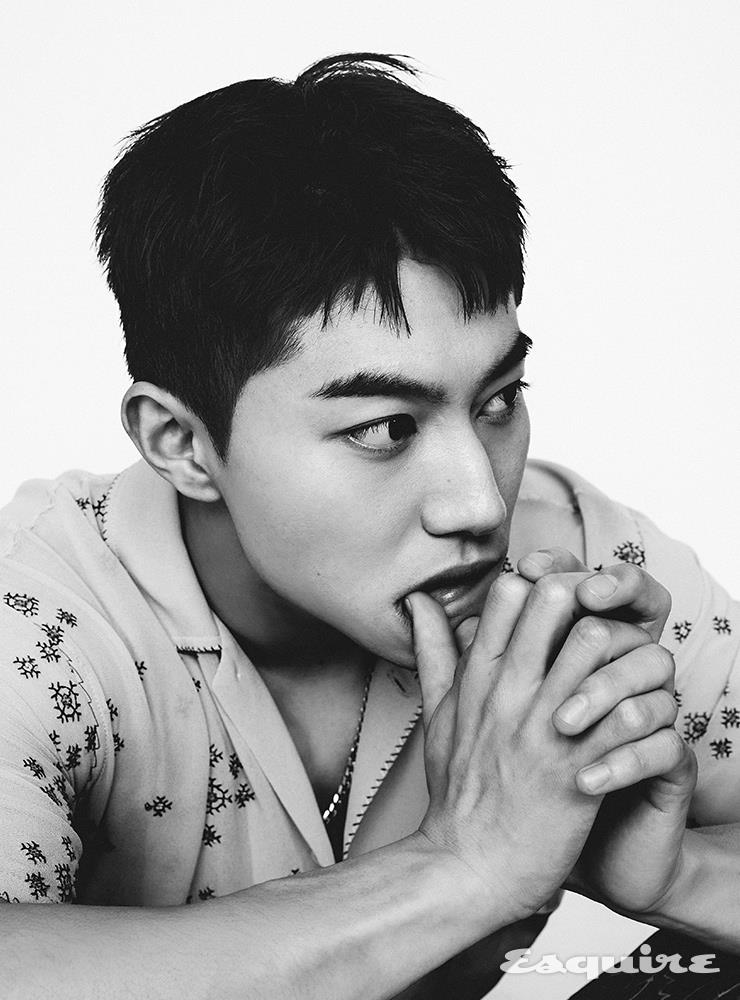 Kwak Dong-yeon Esquire