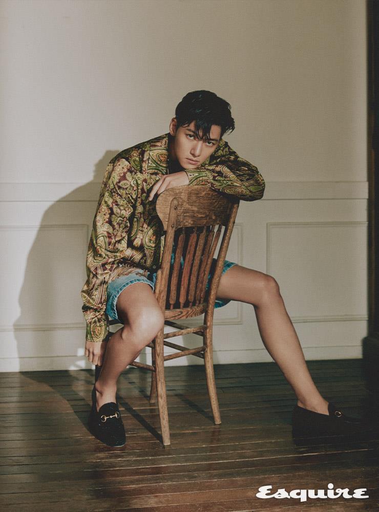 Esquire Ji Chang-wook 2022
