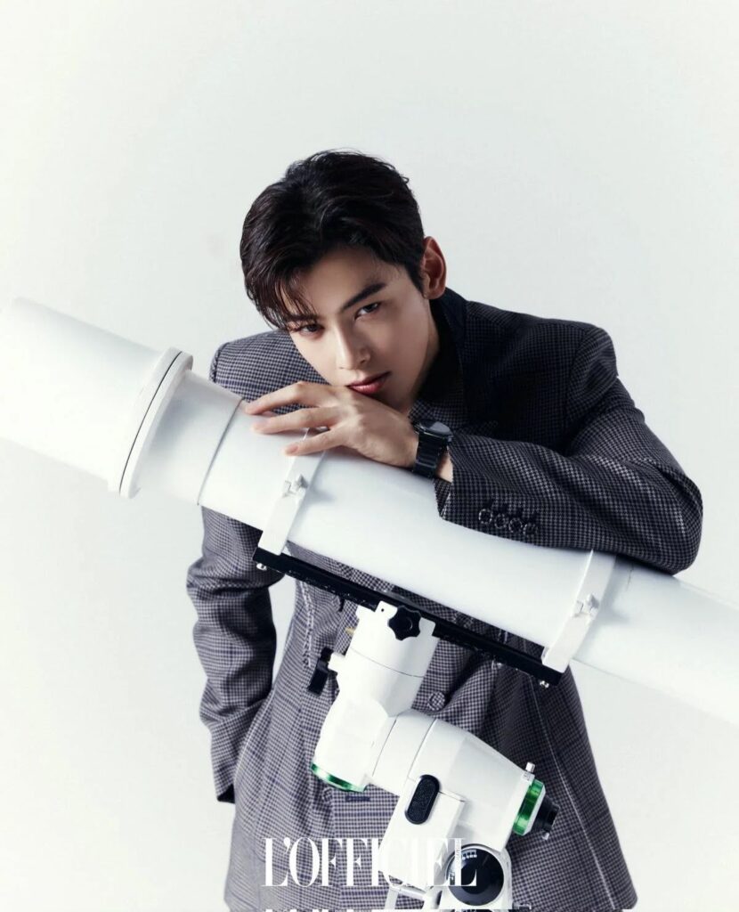 Cha Eun-woo - L'officiel 2022
