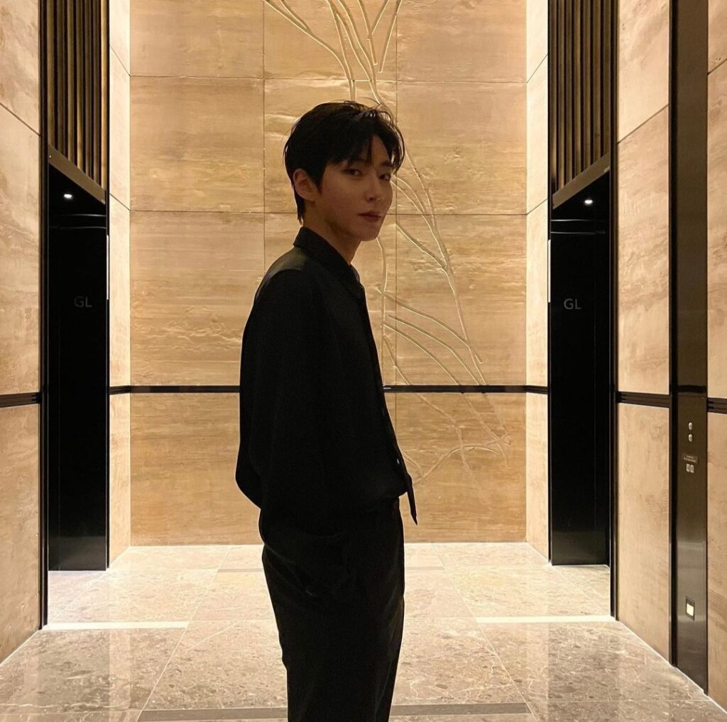 Hwang In-youp Instagram 2022