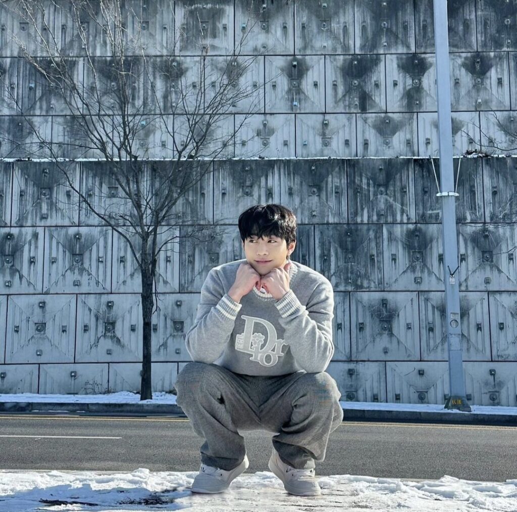 Ahn Hyo-seop Instagram 2023