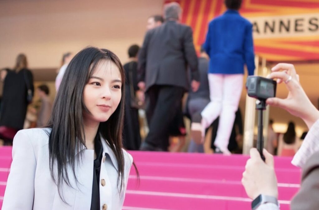 Heo Jung-hee Instagram Canneseries