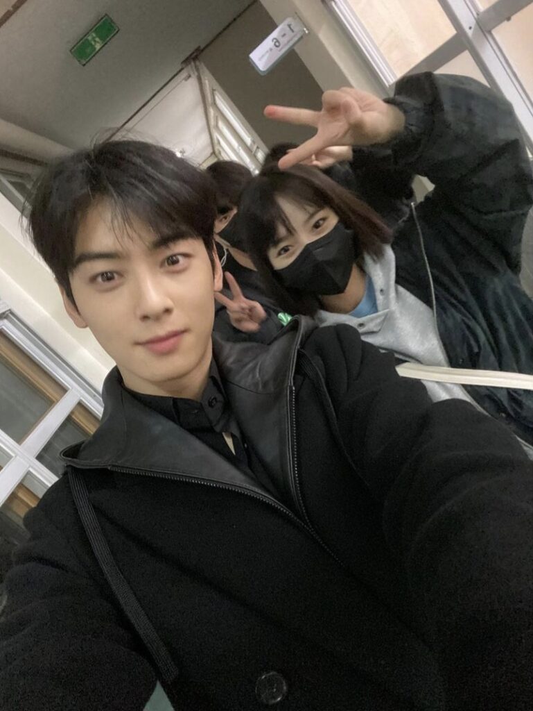 Heo Jung-hee Instagram Tournage du drama Island avec Cha Eun-woo