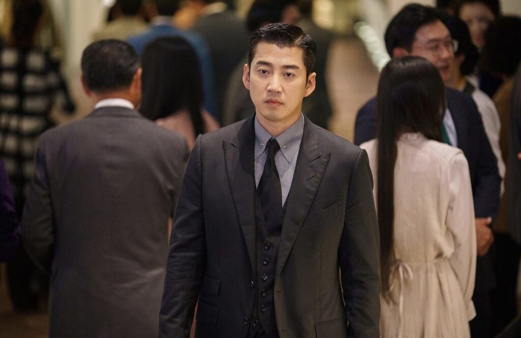 yoonkyesang.official instagram