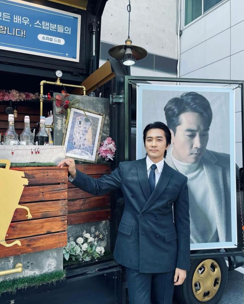 Black knight Instagram - songseungheon1005 - 2023