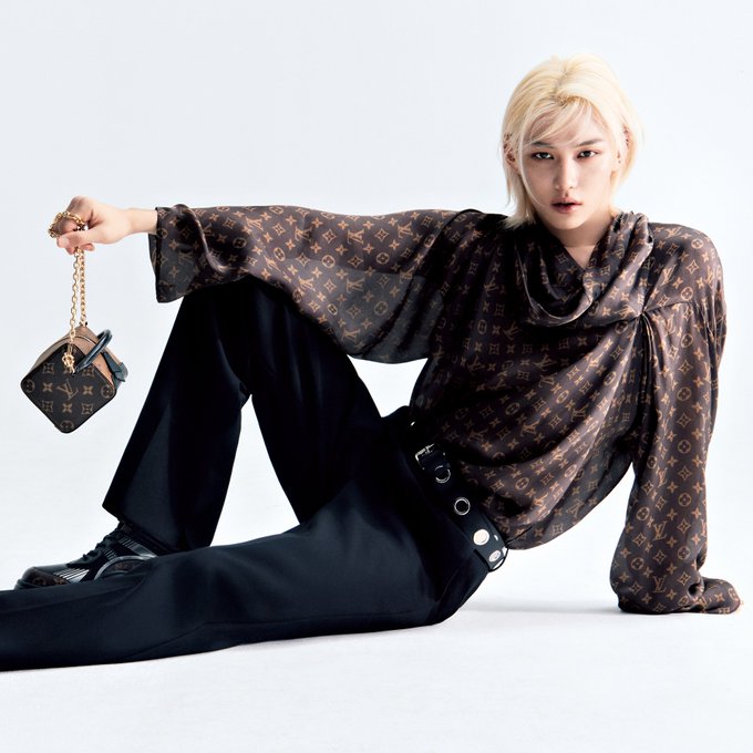 Felix Harpers Bazaar Japan 2024