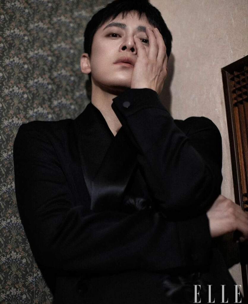 Jo Jung-suk Elle 2024