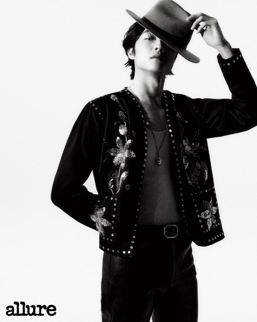 Lee Jong-won - Allure