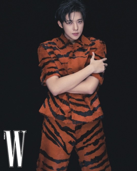 Moon Sang-min W 2022