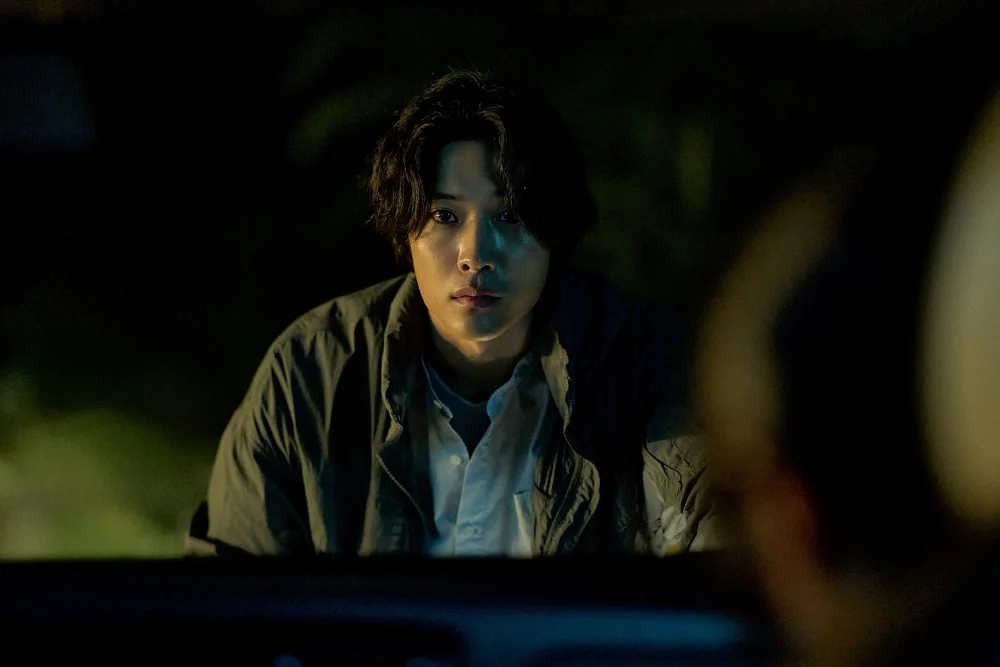 Whispering Water - Showbox