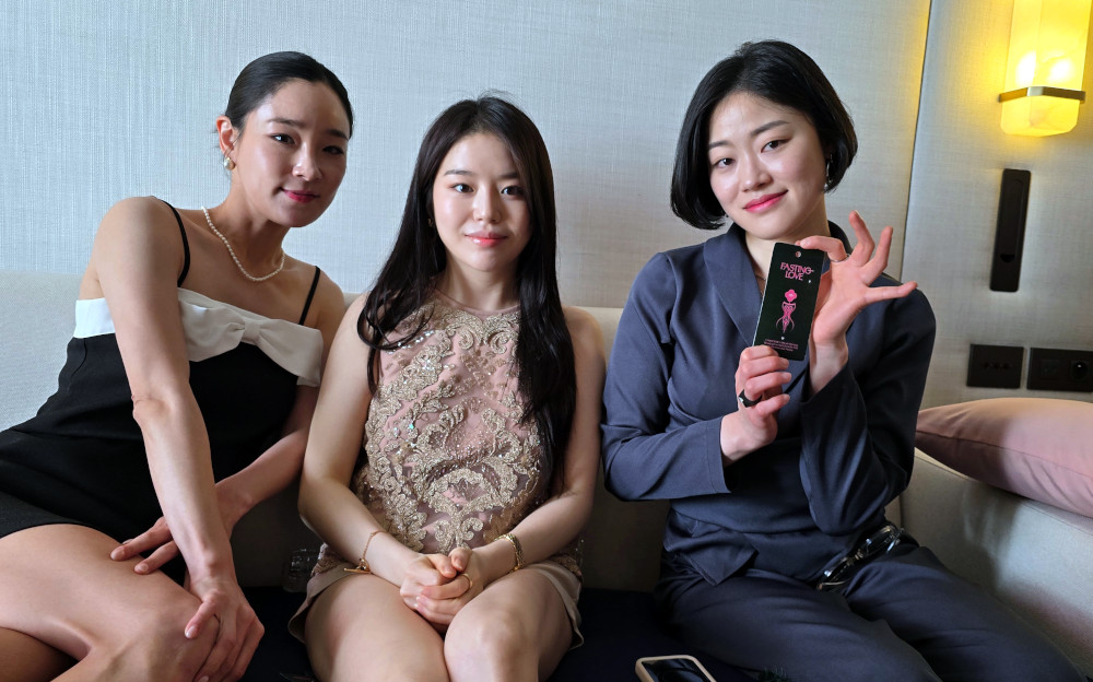 Fasting love CHO Hae-jung, KIM Youn-jeong et LEE Ga-kyung