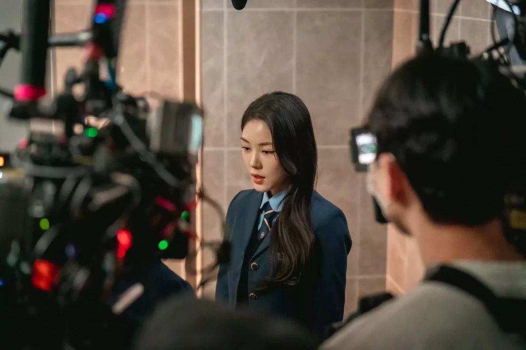 Bitch and rich Saison 2 Koktv
