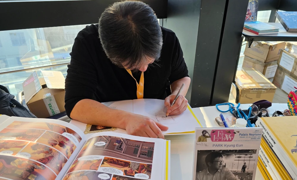 Park Kyung-eun, Fête du livre du Var à Toulon, 2025 - Photo Nikki Terlon