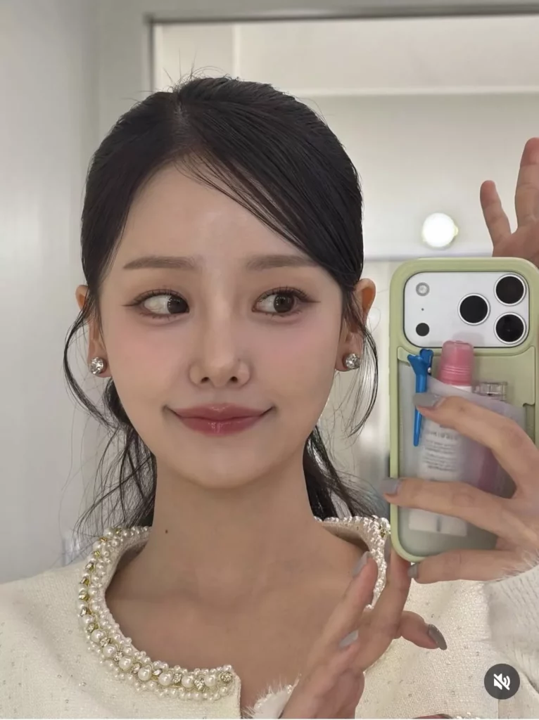 Ham Ye Jin x_jinii__ Instagram 2025