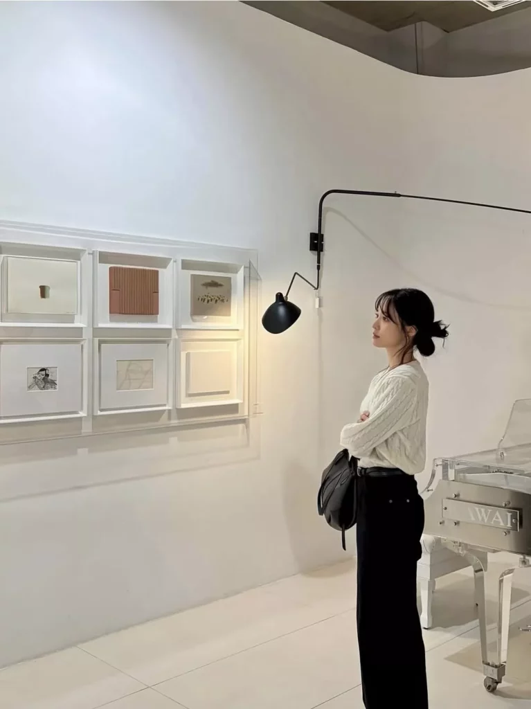 |Instagram Bae Yoon-kyung