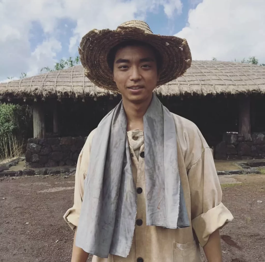 Kim Mo-beom - Instagram