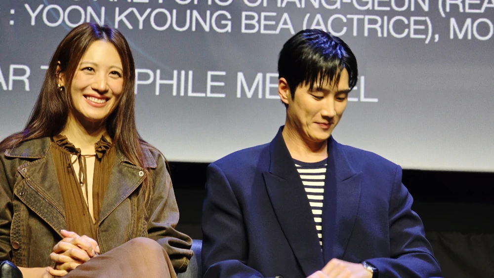 Claudia Kim et Ahn Bo-hyun à Canneseries 2026 - Photo Nikki Terlon