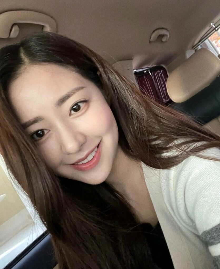 |instagram @shinseulkee